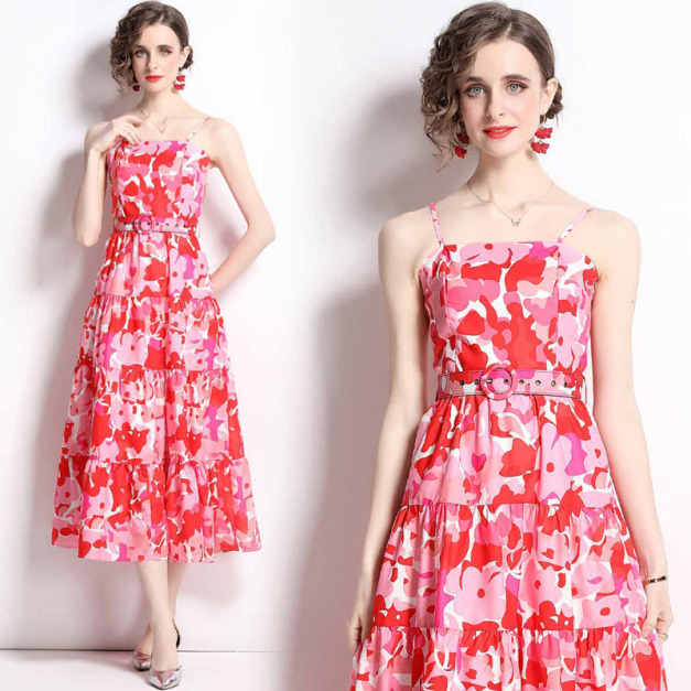 甜美印花度假風大擺裙收腰繫帶洋氣吊帶蛋糕連衣裙女洋裝