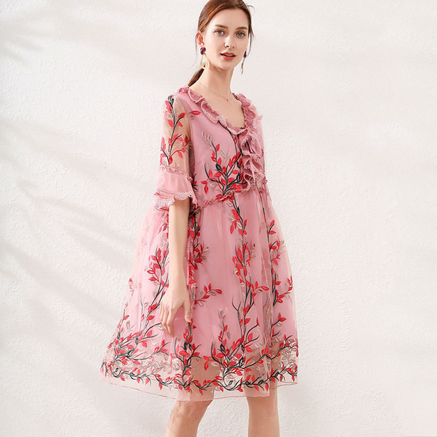 棉花糖女孩洋氣減齡重工刺繡大碼洋裝