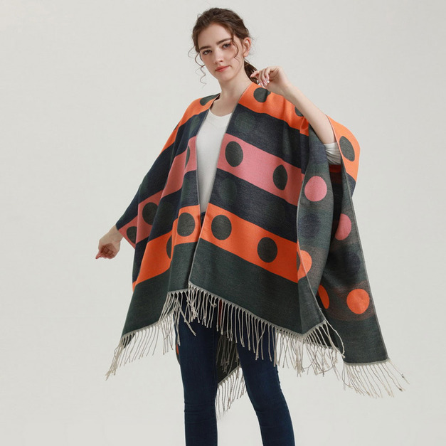 歐美披肩流苏點點風开叉斗篷加厚保暖四季通用