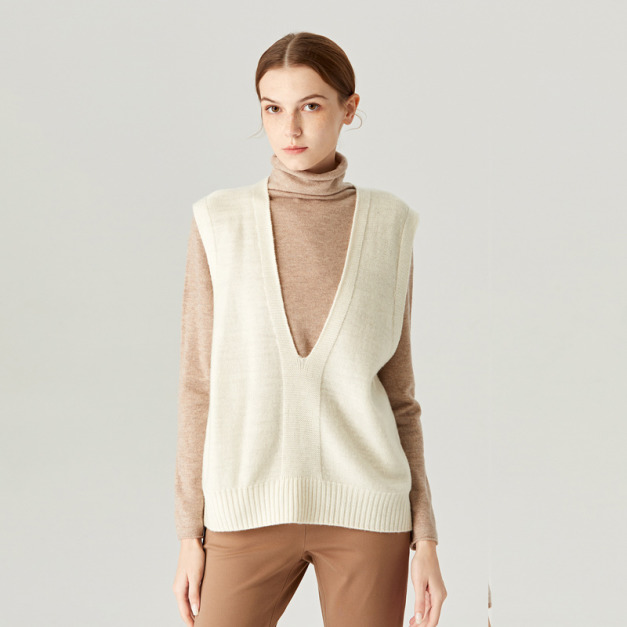 【粗針V領羊毛調性背心】 寬鬆女士馬甲毛衣