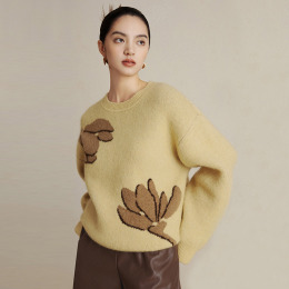 歐美時尚設計感提花氣質百搭針織衫上身