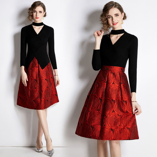 掛脖交叉設計感V領針織打底衫+提花赫本半身裙