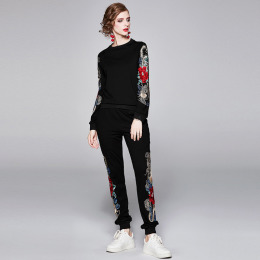 套裝 圓領長袖重工刺繡衛衣+哈倫長褲運動兩件式