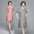 時尚輕奢圓領口袋顯瘦幾何線條圖案重工提花洋裝