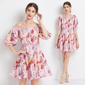 法式一字肩五分袖短款茶歇裙露肩油畫印花性感洋裝