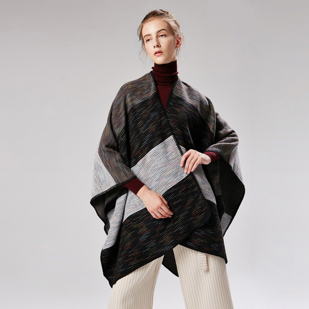 時尚加厚彩虹寬條兩用披肩加長空調保暖仿羊絨披肩斗篷