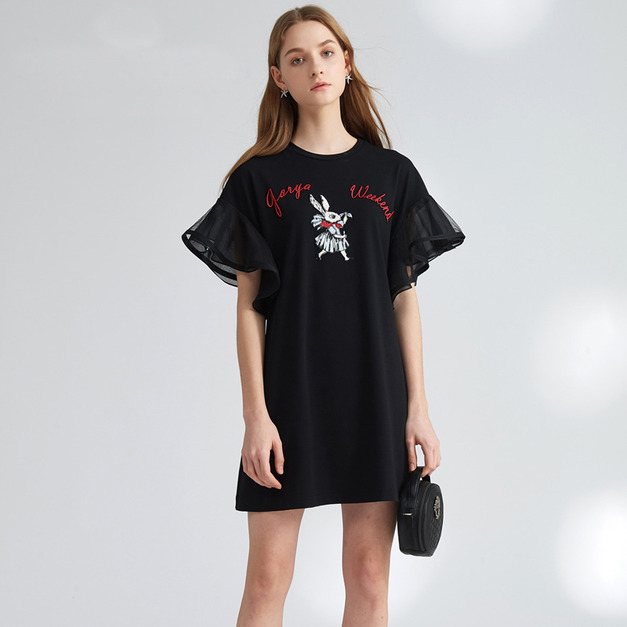 小黑裙兔子刺繡荷葉邊網紗袖設計感洋裝時尚顯瘦