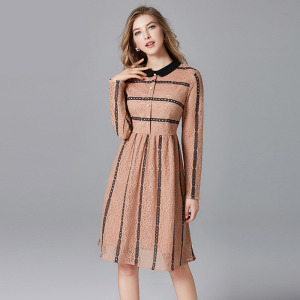 歐美時尚娃娃領修身a字蕾絲長裙大碼洋裝