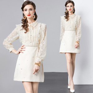 氣質立領鑲鑽釘珠刺繡收腰顯瘦燈籠a字洋裝