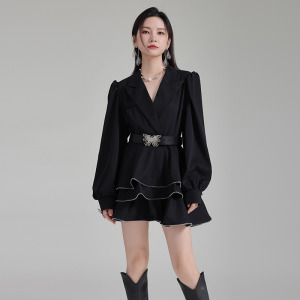 燈籠袖西服翻領寬鬆上衣+高腰蛋糕裙兩件式(配腰帶)