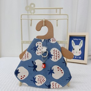 牧草圓又圓 | 老奶奶手作牽繩衣 ─ 草莓果醬 (附牽繩)