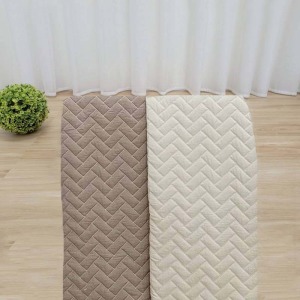 牧草圓又圓 | 人字餅乾紋吸尿防滑墊─110*160cm