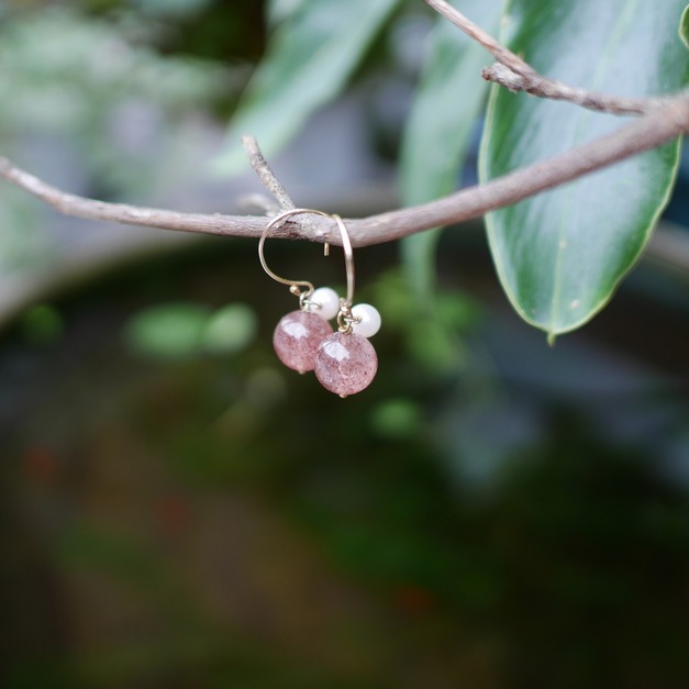 ｜14kgf輕珠寶｜草莓晶耳環