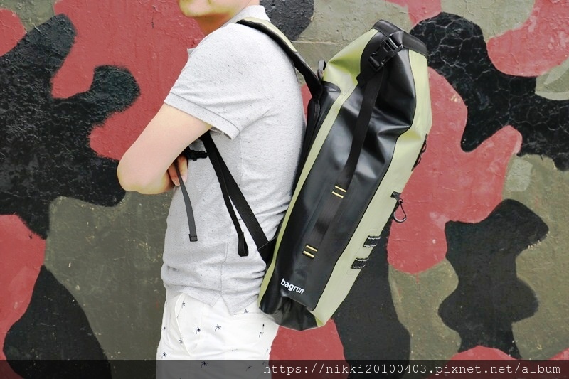 氣彈系列巔峰防水背包