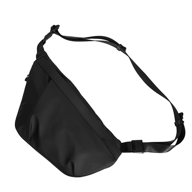 質感滑面船型包 (都會極黑)