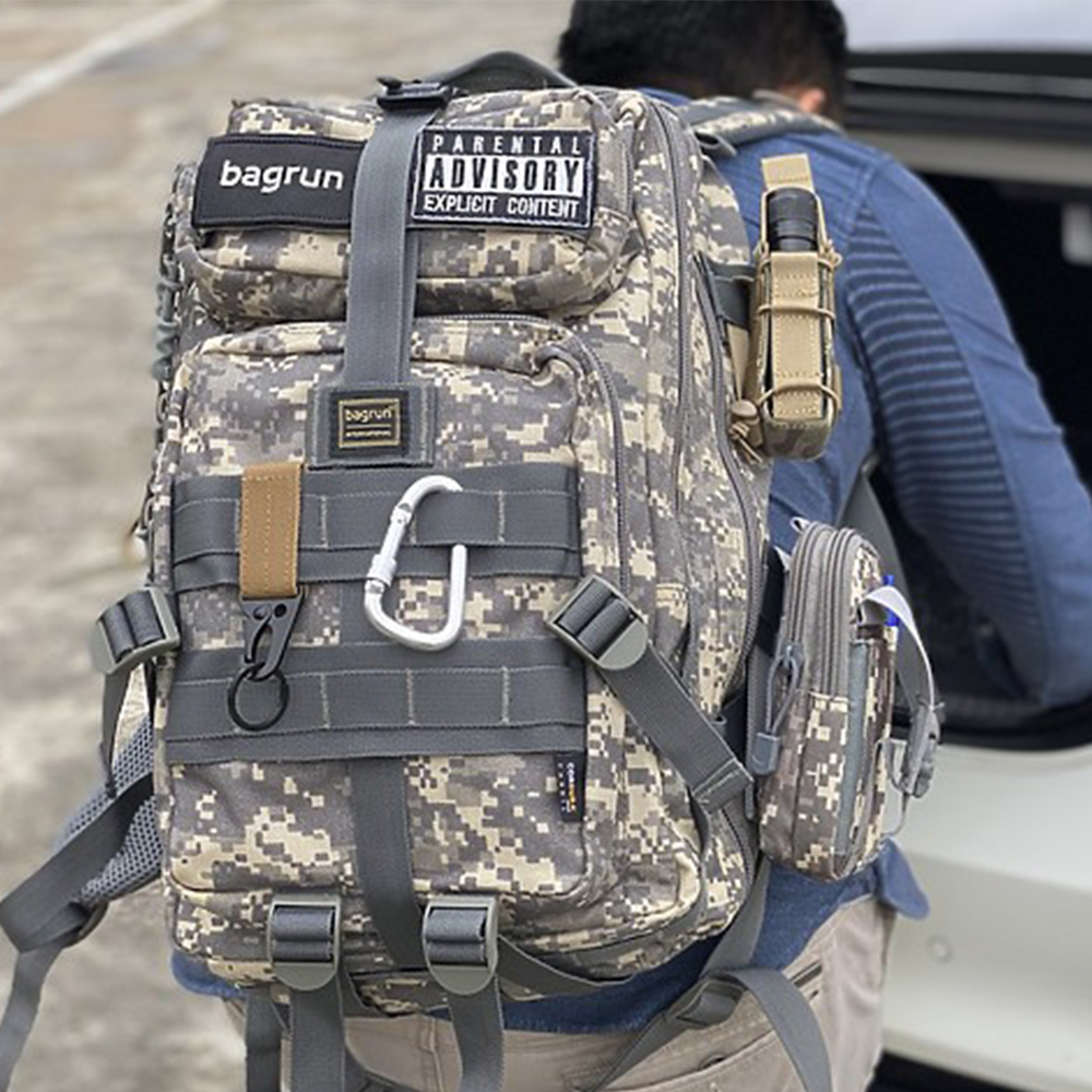 外出最佳機能背包 bagrun 二代都會玩家軍事風格瞬開後背包 暮色迷彩