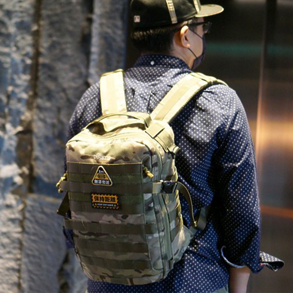 bagrun全日玩家軍事風格後背包｜輕量也有大空間 快扣設計超便利