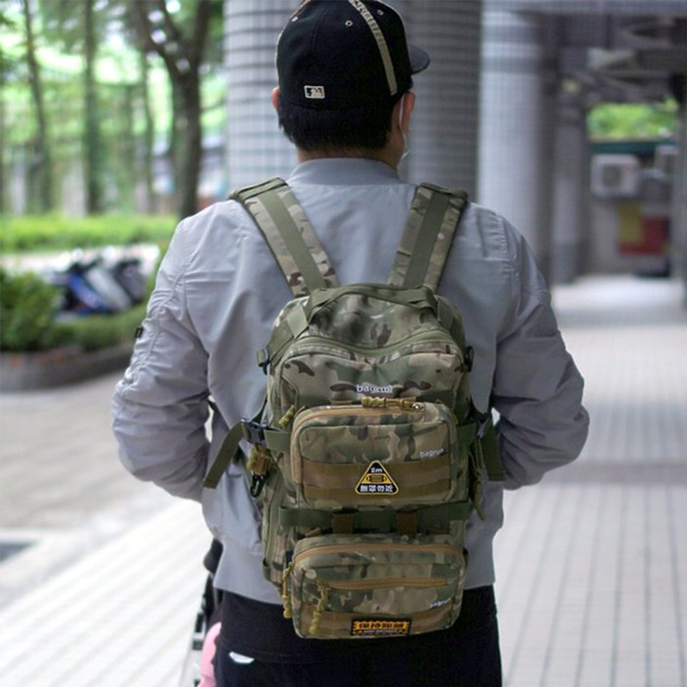 bagrun全日玩家軍事風格後背包｜輕量也有大空間 快扣設計超便利