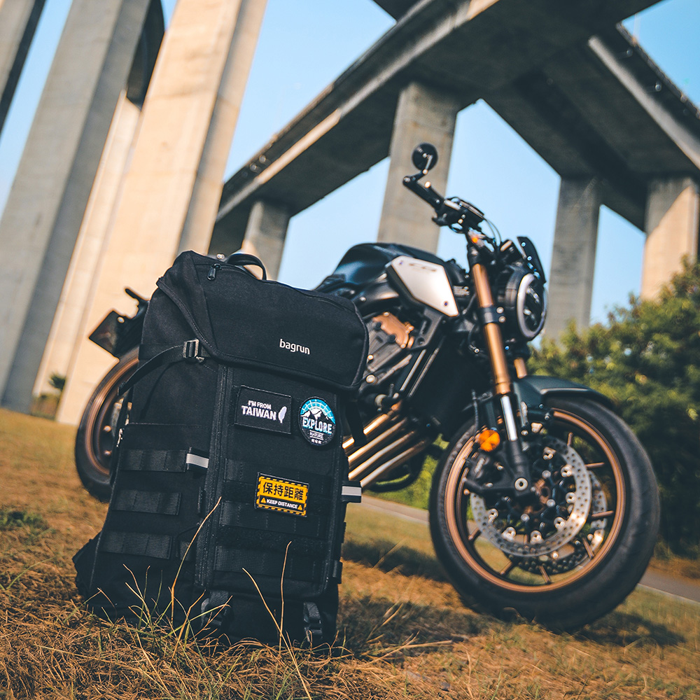 多夾層後背包推薦：bagrun軍事風格傘繩後背包