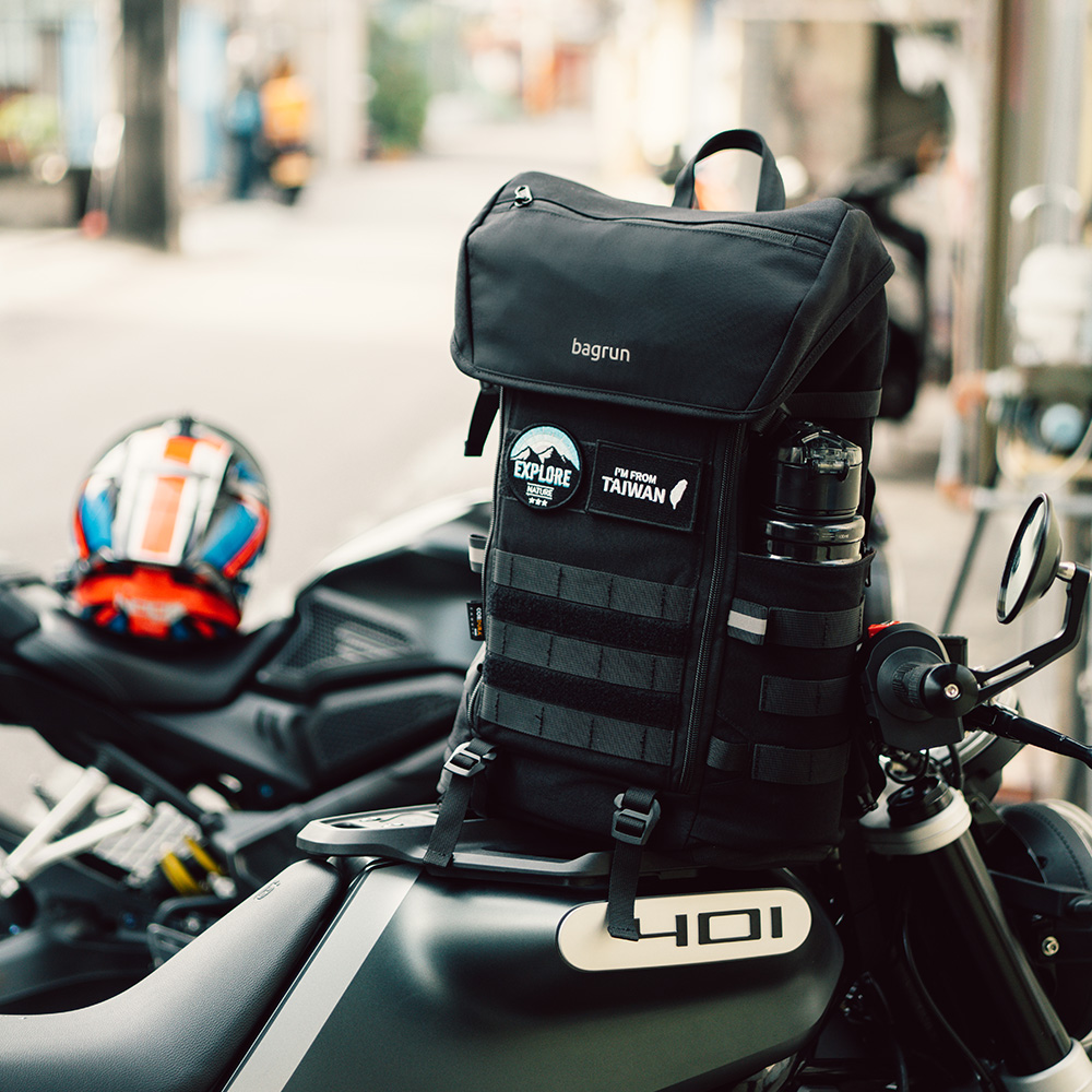 多夾層後背包推薦：bagrun運動玩家軍風後背包