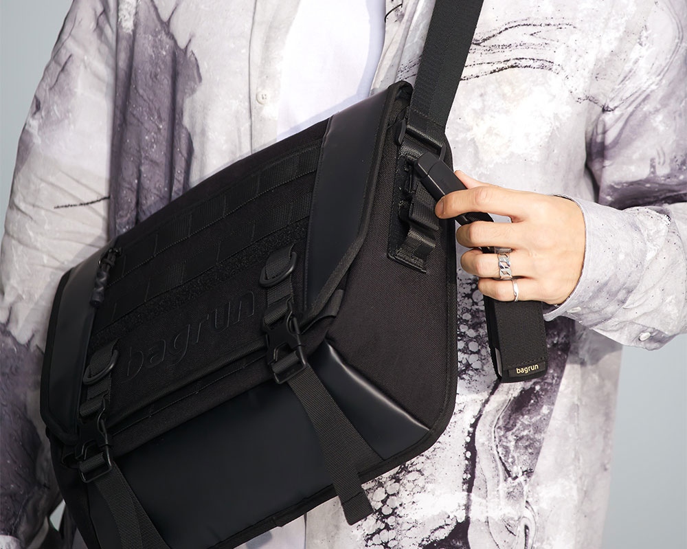 bagurn潮流玩家軍風迷彩後背包