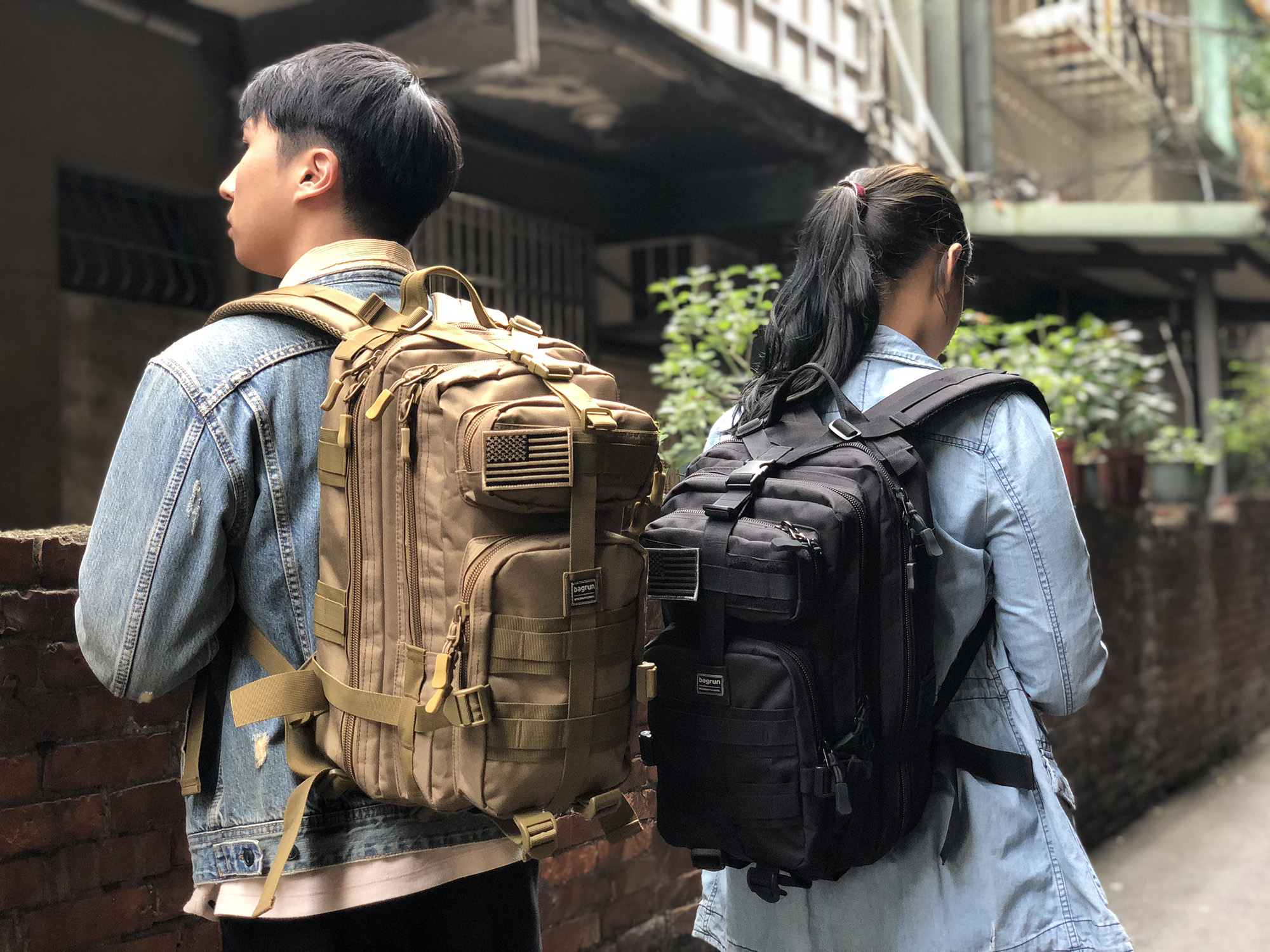 波泥不喜歡後背包腰扣 Givethebesthead Net