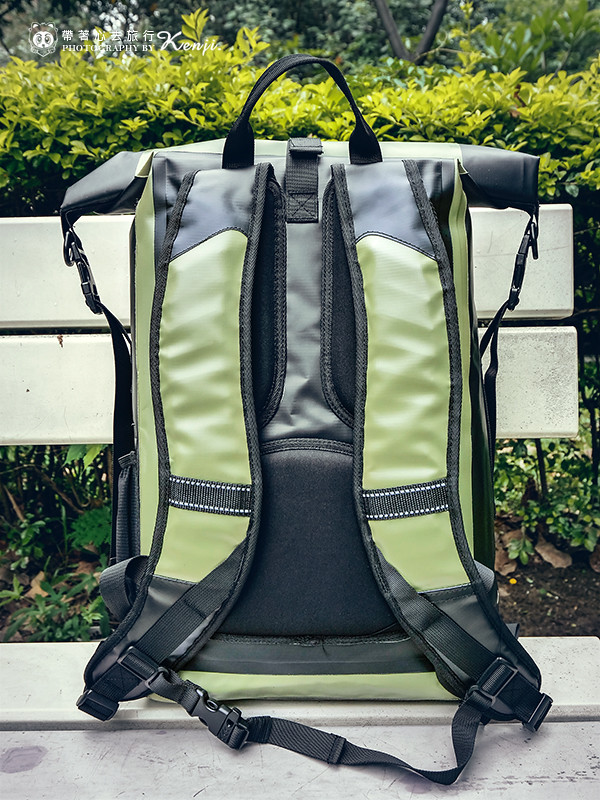 氣彈系列巔峰防水背包