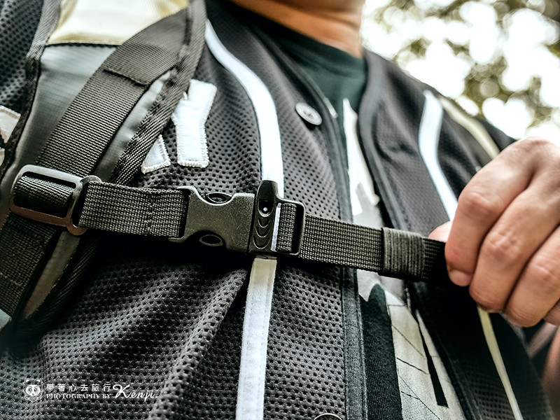 氣彈系列巔峰防水背包