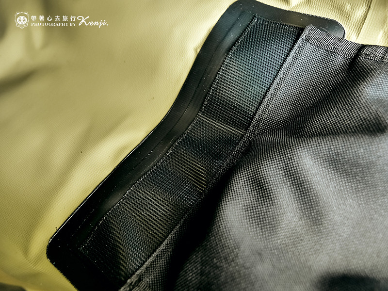 氣彈系列巔峰防水背包