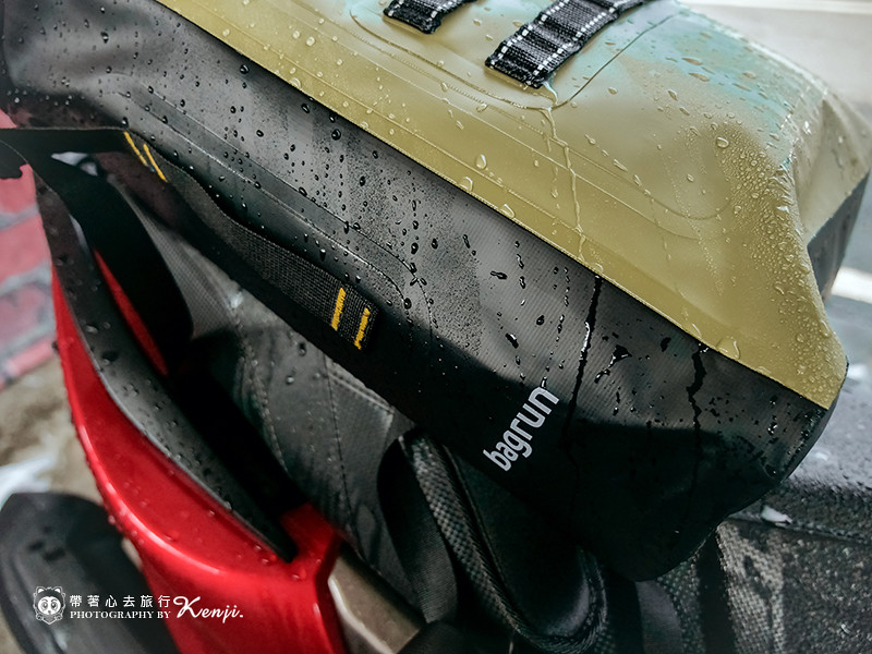 氣彈系列巔峰防水背包