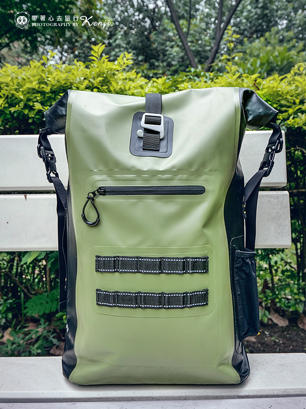 氣彈系列巔峰防水背包