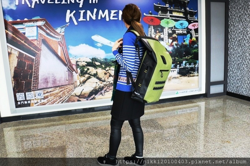 氣彈系列巔峰防水背包