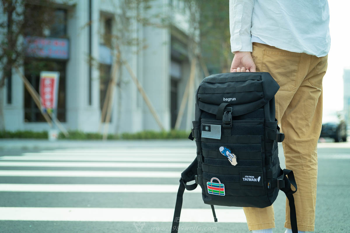 沃爾夫 都會玩家瞬開翻蓋後背包