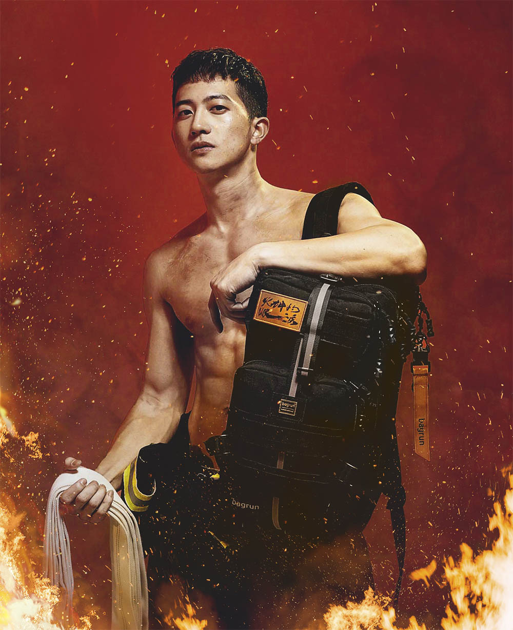 bagrun 與公視聯名推出《火神的眼淚》背包，背包設計融入消防員的獨特元素