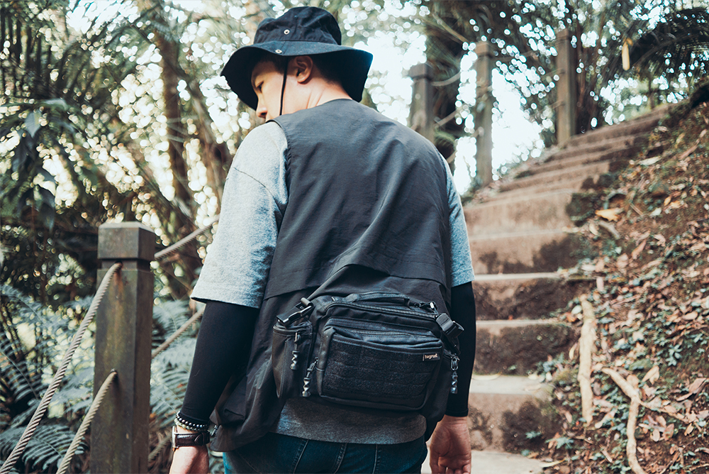 二代MOLLE系統多用途斜揹包(腰包)