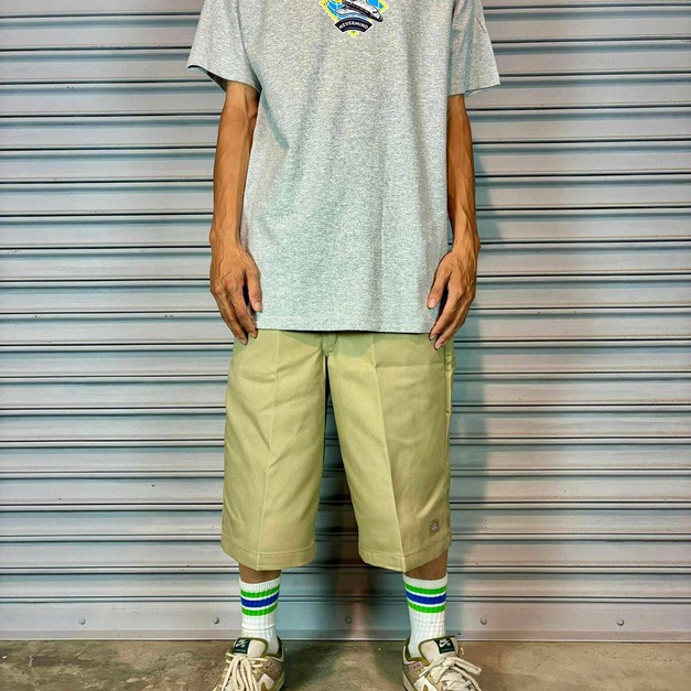 Nevermind.INC NVMTEE10 Space ship 滑板 嘻哈 短TEE 兩色