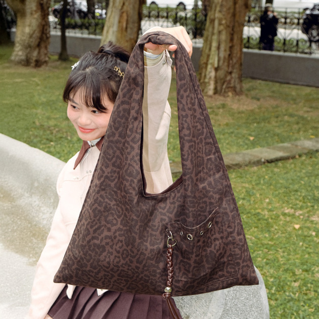 *現貨 Tote Bag 慢慢走托特包 2.0（低調咖豹紋）