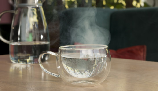 瞬熱 vs. 儲熱式淨水器，哪一種更適合你？