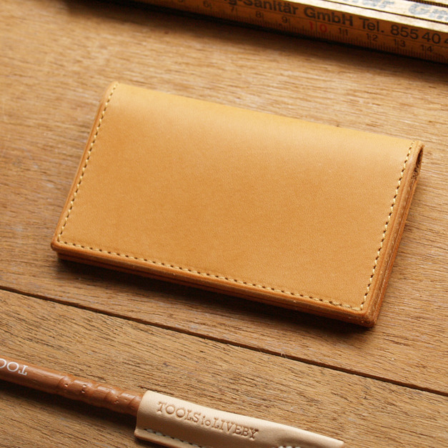 人氣 No.1 - Classic Tan 手工真皮卡夾/名片夾 (免費客製化刻印英文名)