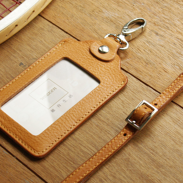 Classic Tan 手工真皮識別證套 (客製化刻印英文名/禮盒包裝)