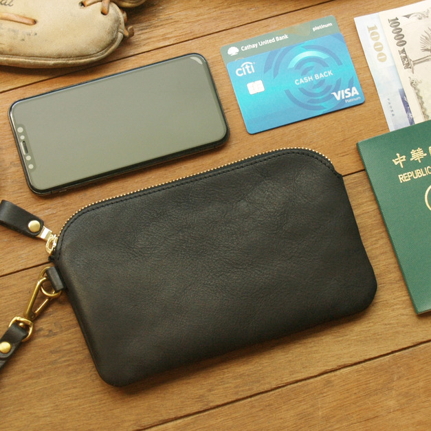 Harley Black 手工真皮手拿包/錢包/ i17手機套/護照包 (客製化刻印英文名/禮盒包裝)