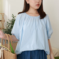 後V領釦泡泡袖上衣