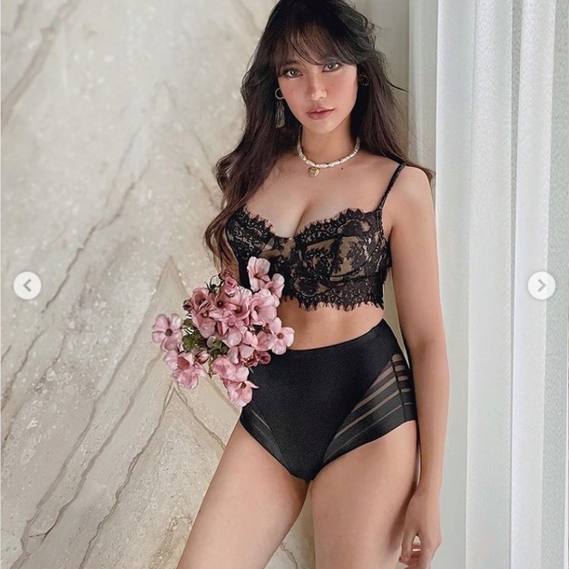 C2- [中強度] Tummy Control 無痕線條加壓機能內褲 (9 色可選）