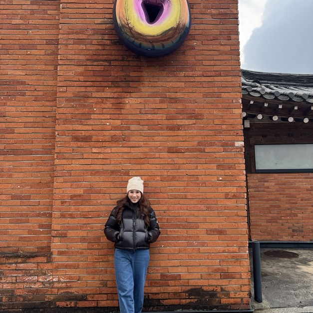 O3- [美國]花瓣口袋鬆緊牛仔褲