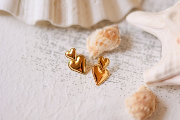 J9- Double Heart 雙層愛心耳環