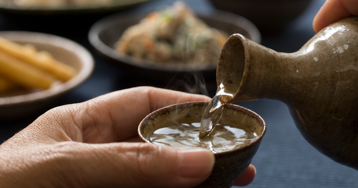 喝清酒配什麼？清酒搭餐的風味與平衡