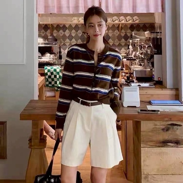 條紋撞色針織排扣上衣