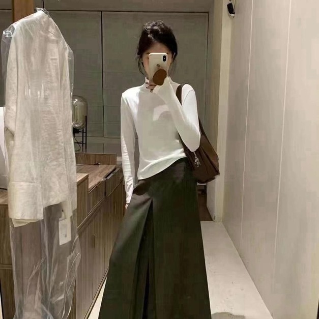 下圓弧彈型棉質內搭Ｔ