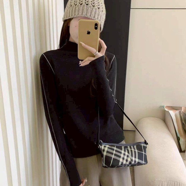 外車線磨毛合身Ｔ