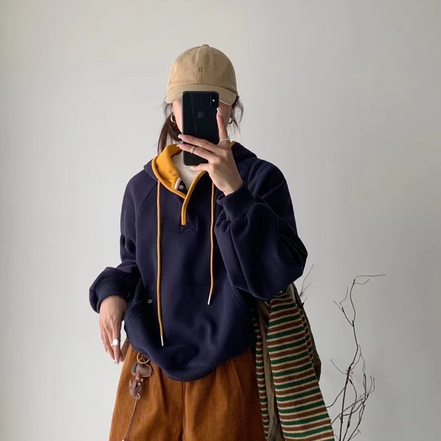 熱賣款追加 撞色排扣帽Ｔ